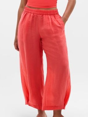 REVERIE SHEER ANKLE PANT Silk-like and breathable with a sheer, luminous finish.